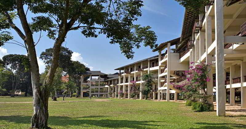 Impiana Cherating Resort Exterior photo